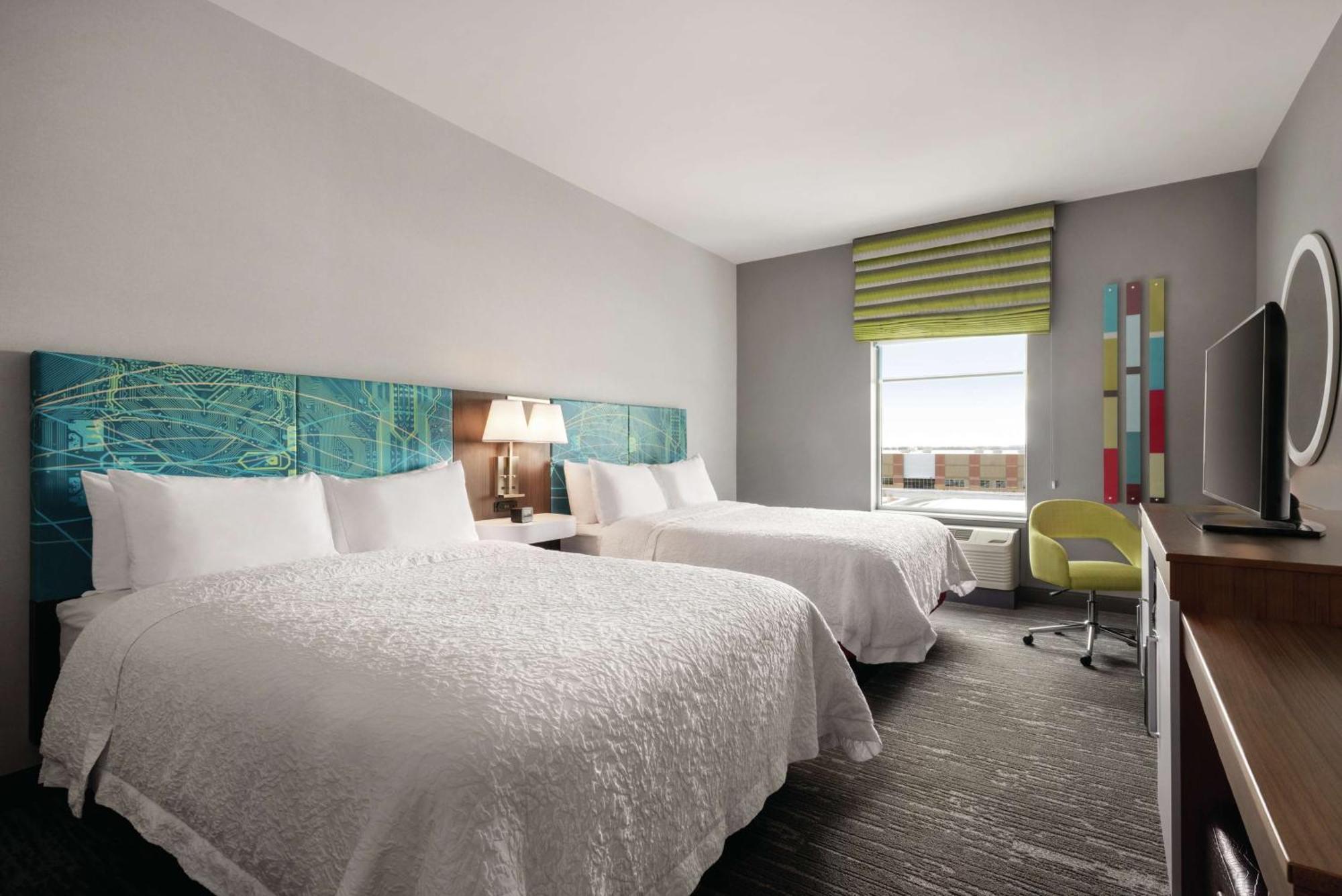 Hampton Inn Brooklyn Park Exterior foto
